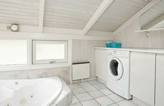 Photo 3 - 5 Person Holiday Home in Hals