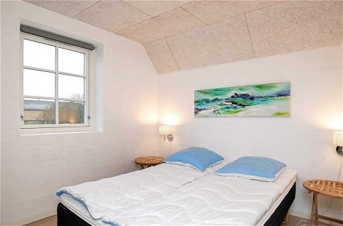 Photo 3 - 16 Person Holiday Home in Ulfborg