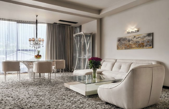 Hotel Emirates - Photo 17