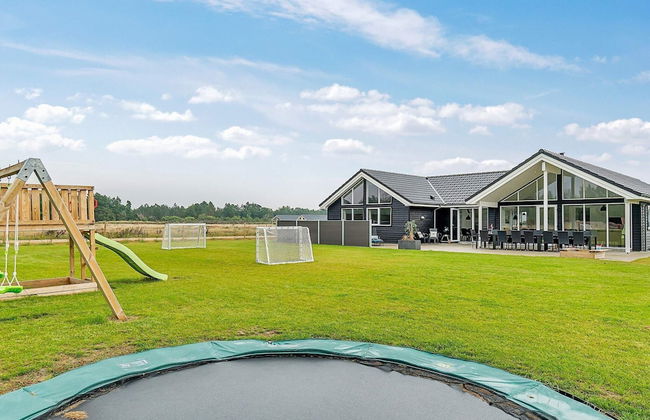 18 Person Holiday Home in Norre Nebel - Foto 23