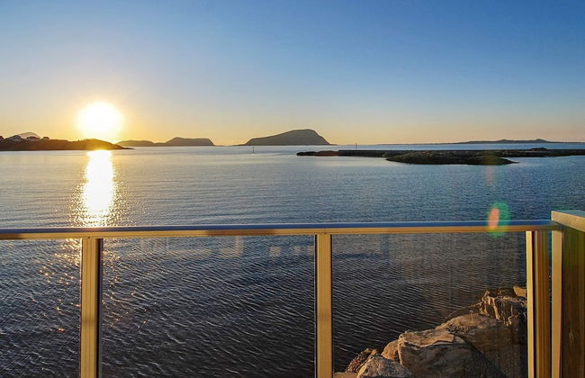 10 Person Holiday Home in Brattvag - Foto 1