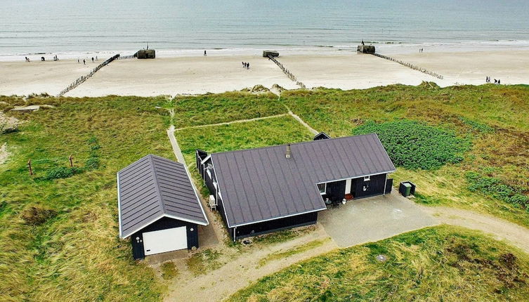 Photo 1 - 6 Person Holiday Home in Blavand