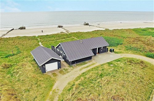 Photo 21 - 6 Person Holiday Home in Blavand