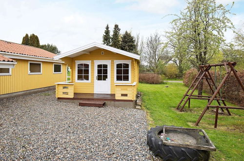 Photo 16 - 8 Person Holiday Home in Stege