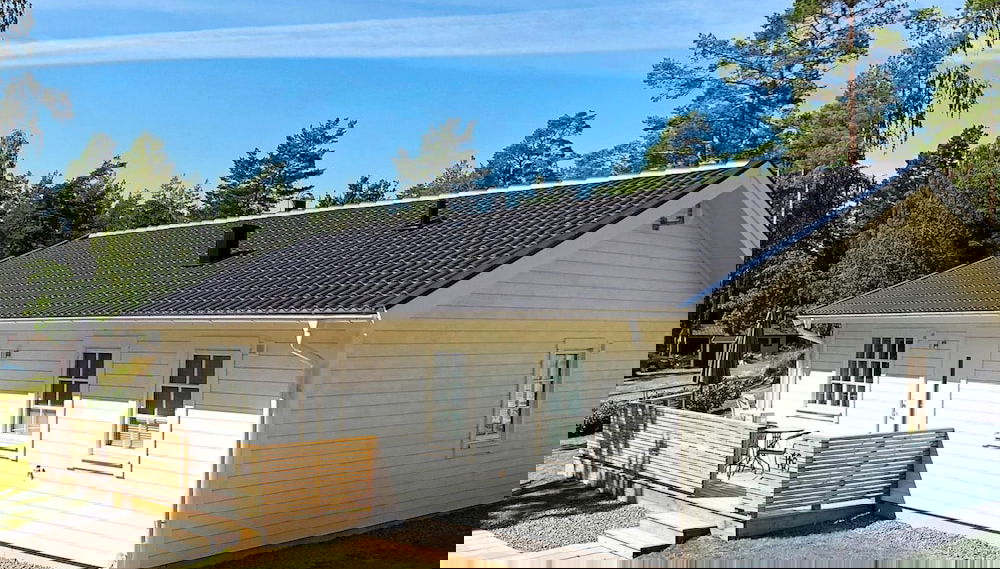 Primary image