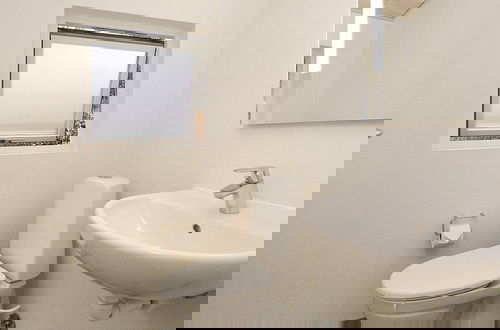 Foto 9 - 6 Person Holiday Home in Melby