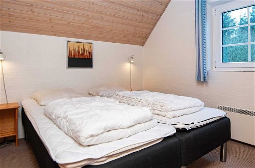 Foto 11 - Cozy Holiday Home in Ulfborg near Sea