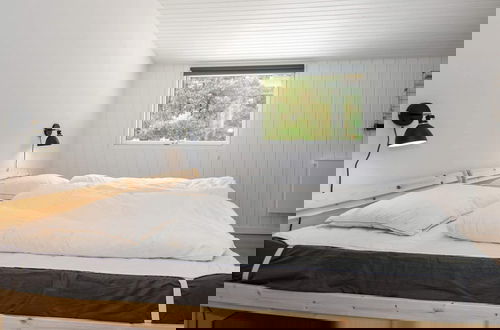 Foto 3 - 4 Person Holiday Home in Romo