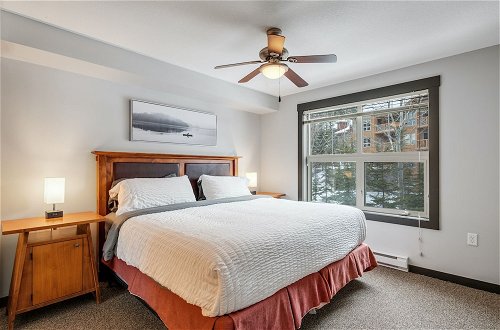 Photo 13 - CENTRALLY Located 3-Br Home | TRUE Ski In/Out | FREE access to Pools & Hot Tubs