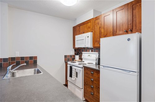 Photo 25 - CENTRALLY Located 3-Br Home | TRUE Ski In/Out | FREE access to Pools & Hot Tubs