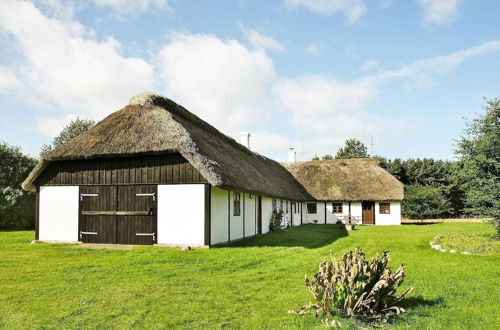 Photo 1 - 4 Person Holiday Home in Læsø