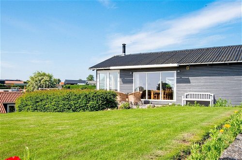 Photo 11 - 6 Person Holiday Home in Hejls