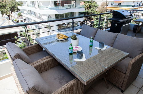 Foto 19 - Luxury Apt in the center of Glyfada