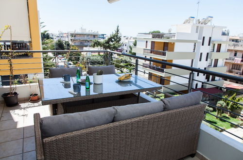 Foto 17 - Luxury Apt in the center of Glyfada