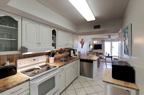 Photo 10 - Surfside Shores by Southern Vacation Rentals