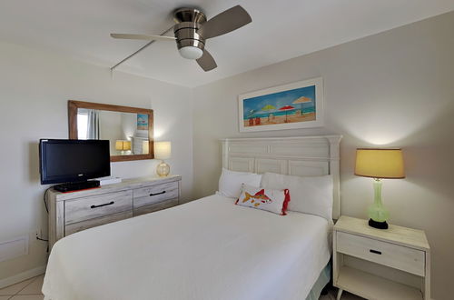 Photo 2 - Surfside Shores by Southern Vacation Rentals