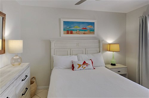 Foto 3 - Surfside Shores by Southern Vacation Rentals