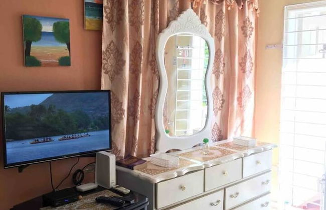 Immaculate 1-bed Villa in Ocho Rios - Photo 14