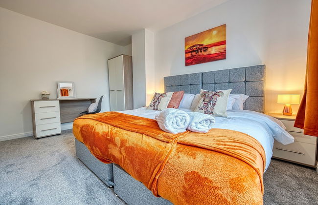Modern 3 Bedroom 2 Bath Hse with Parking - Foto 10