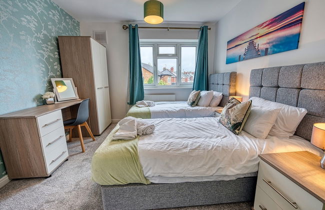 Modern 3 Bedroom 2 Bath Hse with Parking - Foto 5
