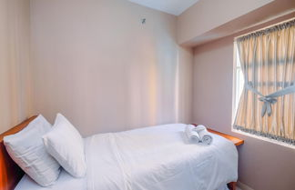 Foto 2 - Modern 2BR Apartment for 4 Pax at Springlake Summarecon
