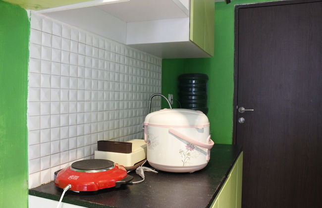 Compact Studio Room The Jarrdin Cihampelas Apartment - Foto 9