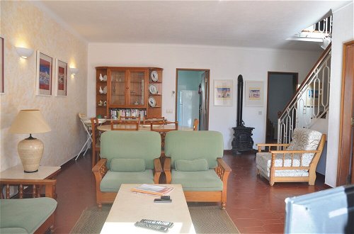 Photo 5 - Comfortable and Well Equipped Terrace Villa With Private Pool and air Conditioni