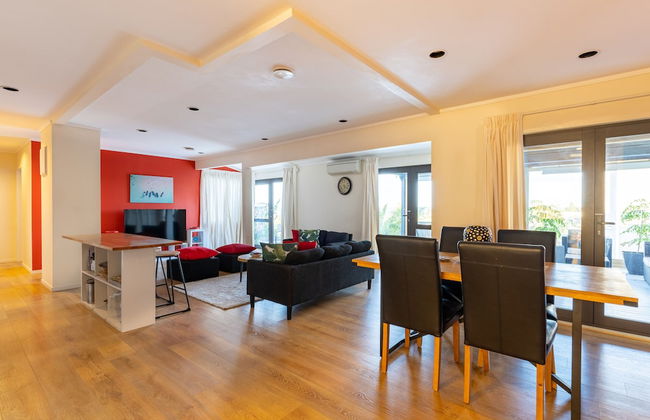 Character 4BR Home - Seaview - Skyline - Hot tub - Foto 14