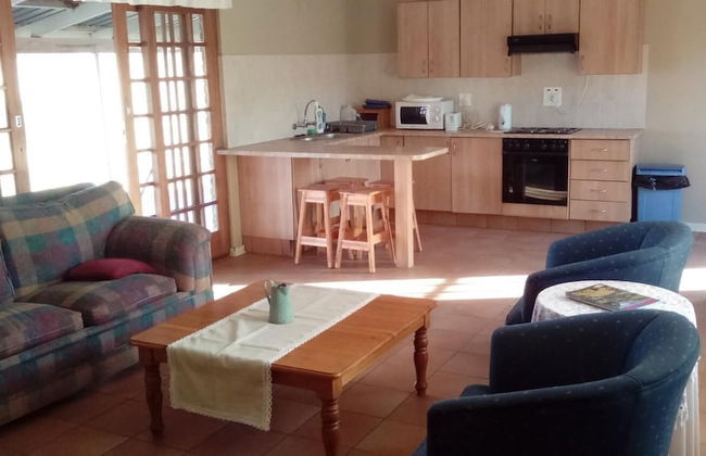 Luiperdkloof Trout Lodge - Photo 7