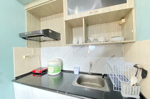 Photo 14 - Cozy Furnished 3Br At Grand Setiabudi Apartment