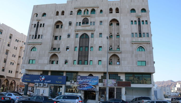 Foto 1 - Al Eairy Furnished Apartments Al Madinah 9