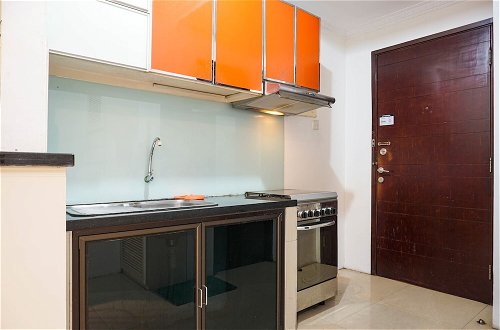 Photo 10 - Fully Furnished and Spacious 3BR Apartment at Mangga Dua Residences