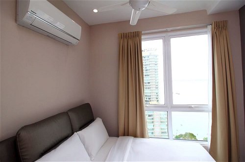Photo 21 - StayNest Suites at Gurney Drive