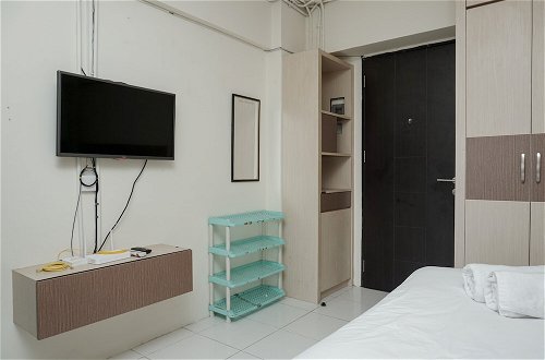 Photo 7 - Comfortable and Homey Studio Apartment at Kebagusan City