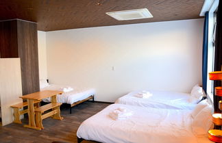 Photo 2 - Economy Hotel Upashi