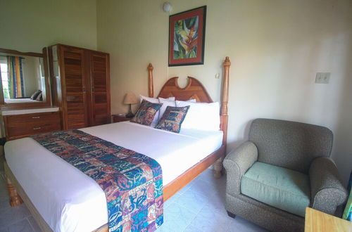 Photo 17 - Moon Rooms at Moonrise Villa