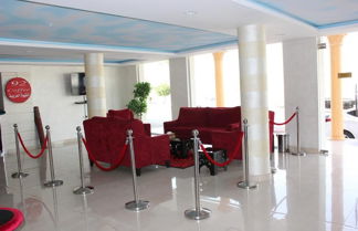 Foto 2 - Al Amoria Furnished Apartments 4