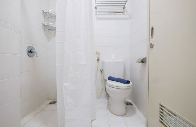 Comfy And Minimalist Studio At City Home Moi Apartment - Foto 11