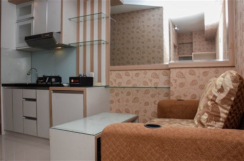 Photo 8 - Comfort Living 1Br At Green Pramuka City Apartment