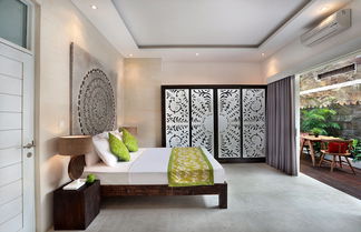 Photo 2 - Seminyak White Design Villa