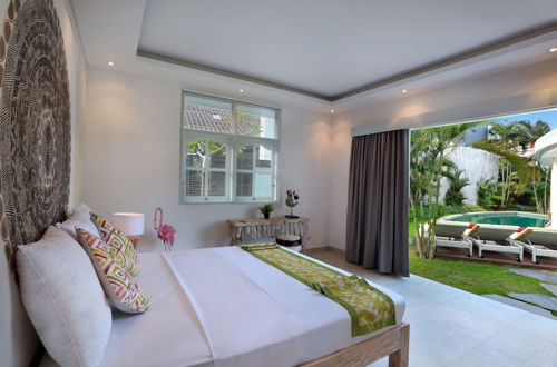 Photo 12 - Seminyak White Design Villa