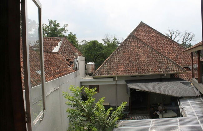 De Riau Cottage by HouseinBandung - Foto 51