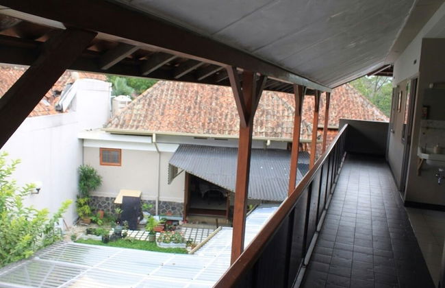 De Riau Cottage by HouseinBandung - Foto 53