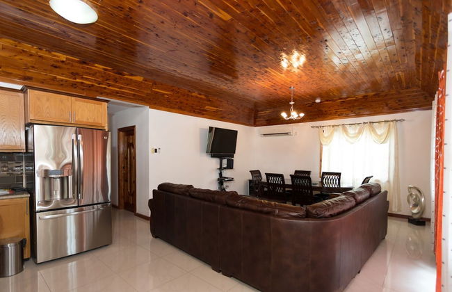 New Kingston Guest Apt at Fairway - Photo 9