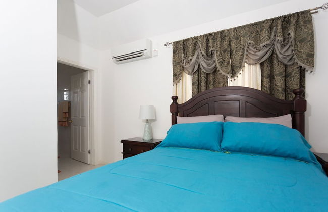New Kingston Guest Apt at Fairway - Photo 1