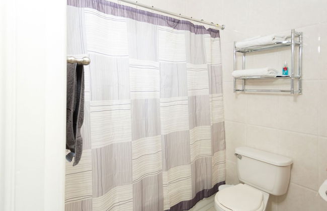 New Kingston Guest Apt at Fairway - Photo 13