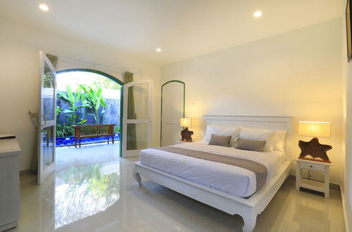 Photo 5 - Singgah Villas Seminyak