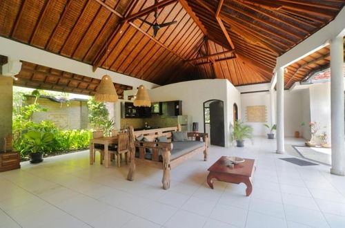 Photo 14 - Singgah Villas Seminyak