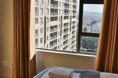 Foto 9 - WeStay Westpoint Apartments