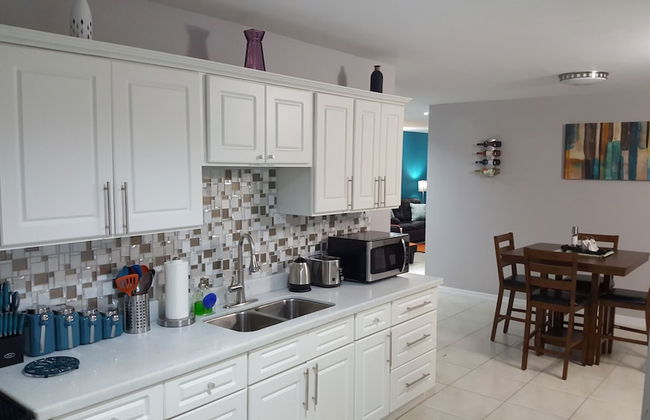 New Kingston Guest Apartment at Donhead - Photo 30
